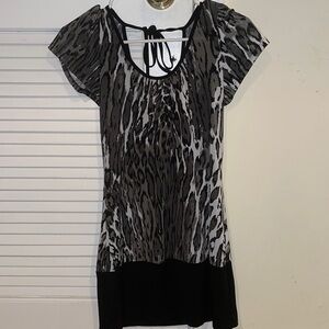 Womens Zoey Beth Shirt